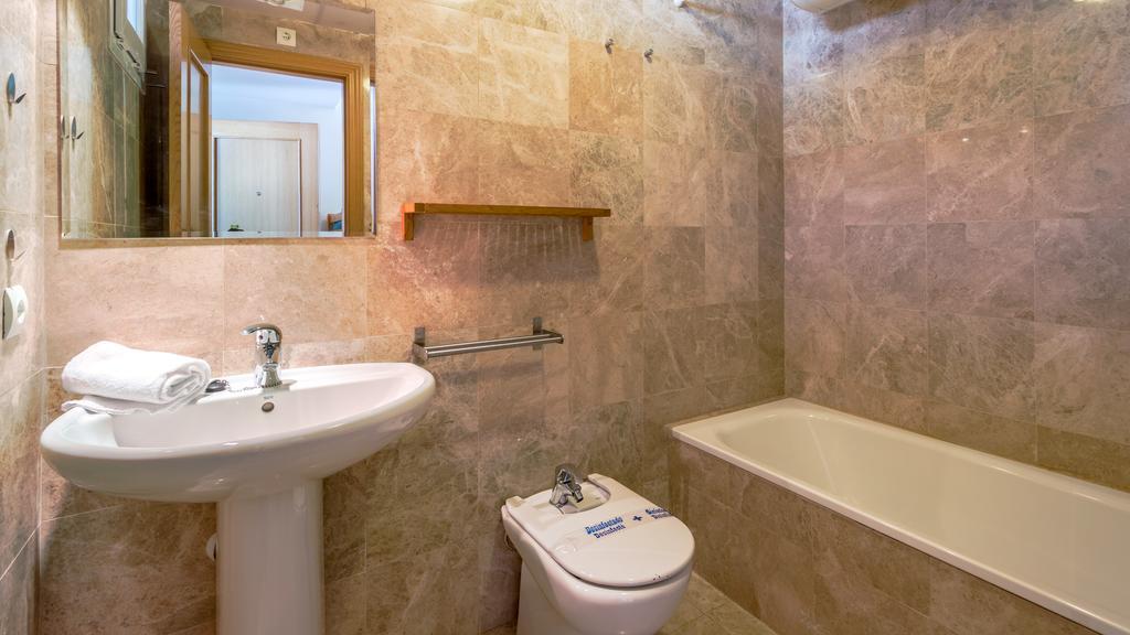 מונאצ'יל Apartamentos Habitat Zona Media מראה חיצוני תמונה